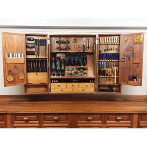 tool-cabinet